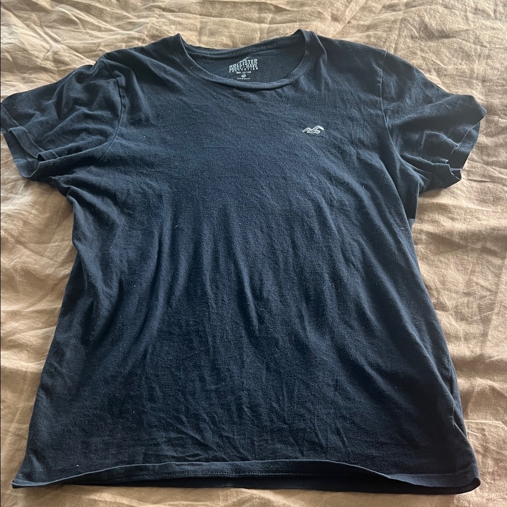 Hollister Navy Blue Short Sleeve Tee